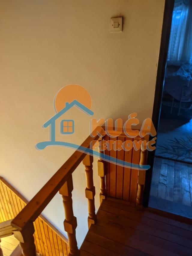 Prolom banja, kuća 200 m2, plac 28.13 ari