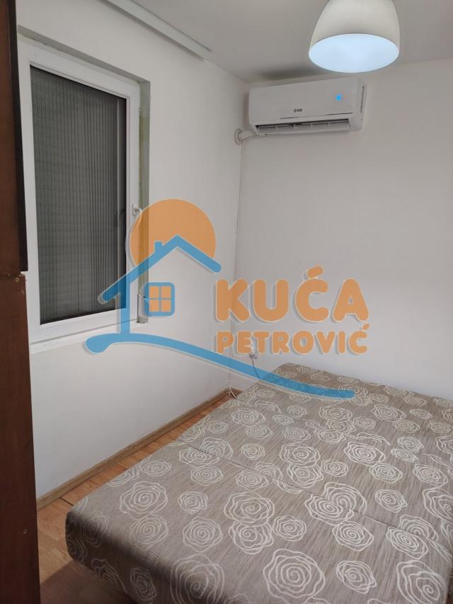 Izdaje se stan na Apelovcu