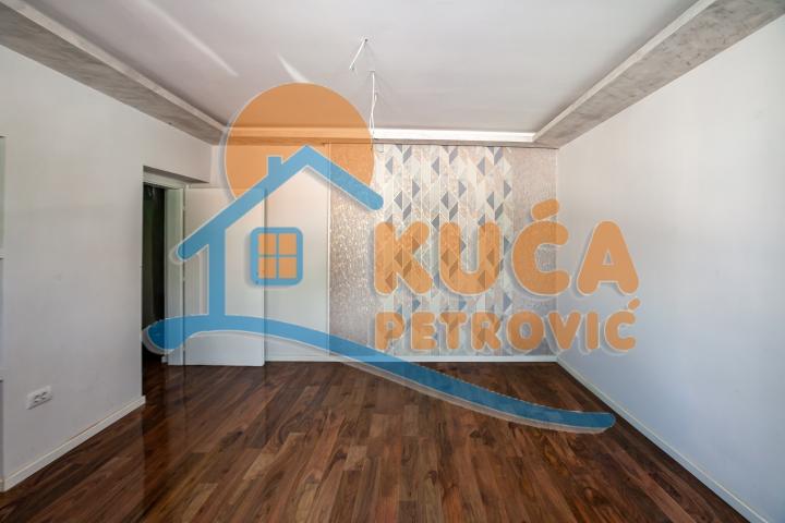 Dvosoban  stan, Palilulska  pijaca, VPR, 46 m2
