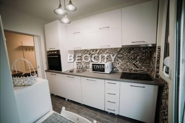 Novi Sad, Centar, Sremska , 2.0, 50m2, 650EUR Pet friendly