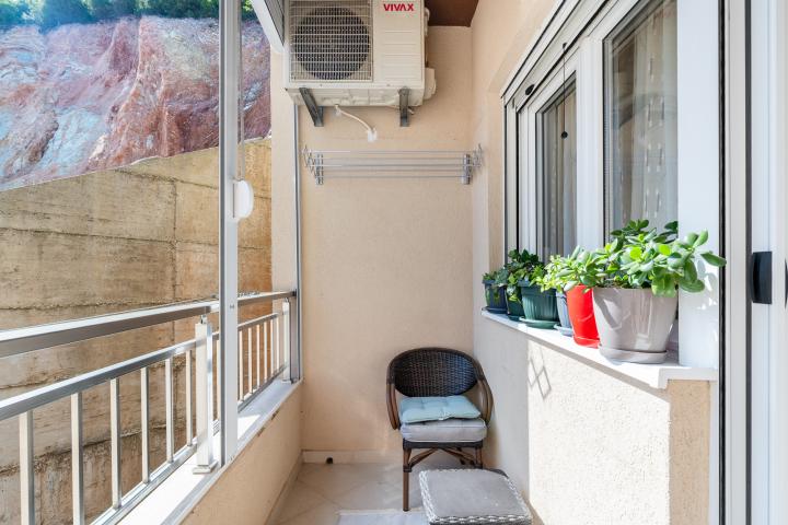 One-bedroom apartment – an excellent investment in Budva. 