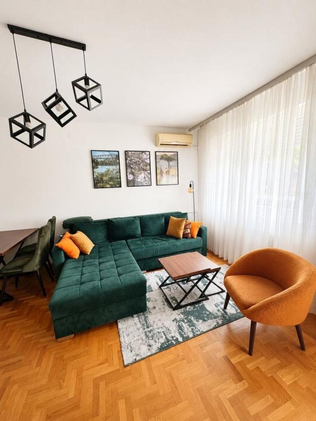 Nova Detelinara - uknjižen - I sprat -41m2