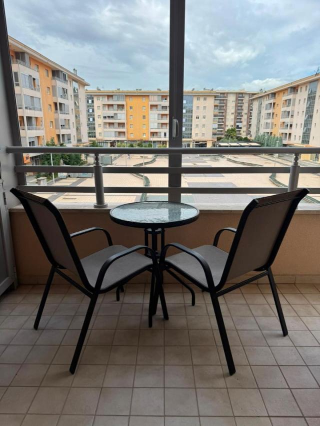 Podgorica, City kvart – jednosoban stan sa garažom