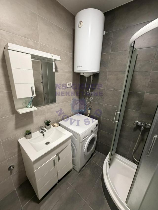 Odličan dvosoban stan na Novoj Detelinari