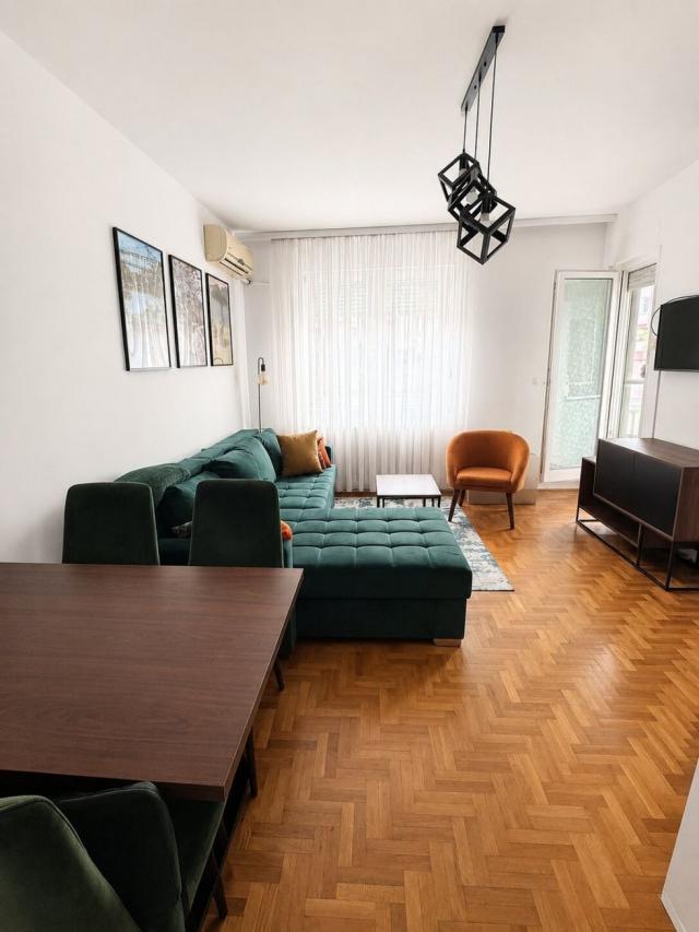 Nova Detelinara - uknjižen - I sprat -41m2