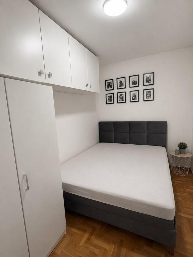Nova Detelinara - uknjižen - I sprat -41m2