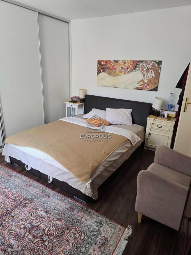 Prodaja 3.0 renoviran Bešanijska Kosa 2 ID#9735