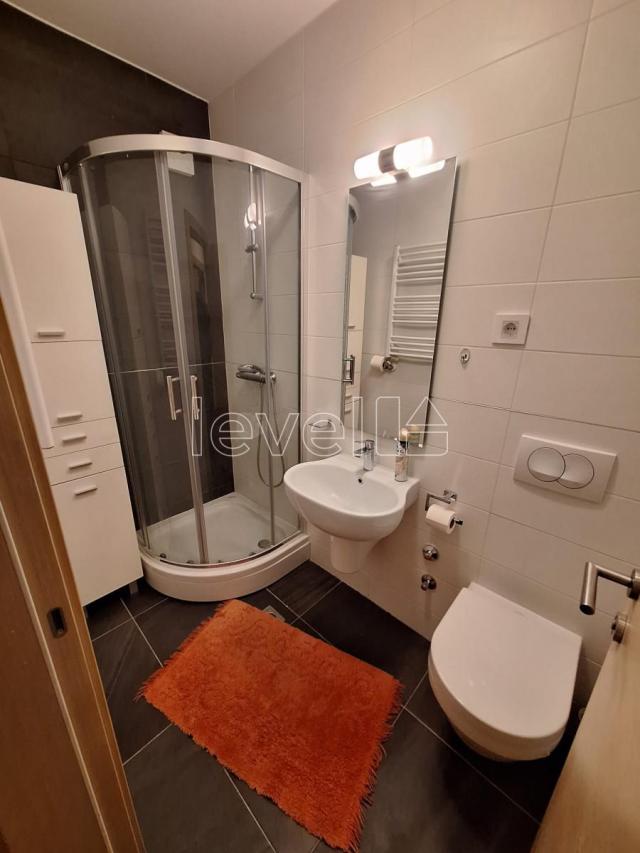 NOVI SAD - BULEVAR EVROPE - 86.00 m2