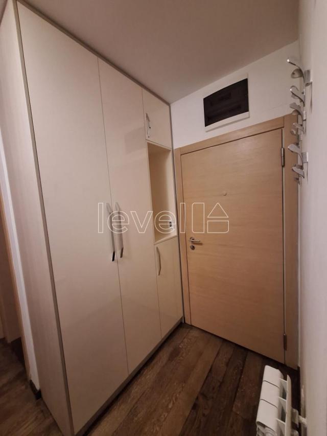 NOVI SAD - BULEVAR EVROPE - 86.00 m2