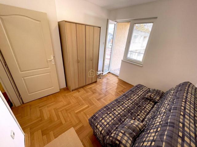 Jednoiposoban stan, 43m2, Kej