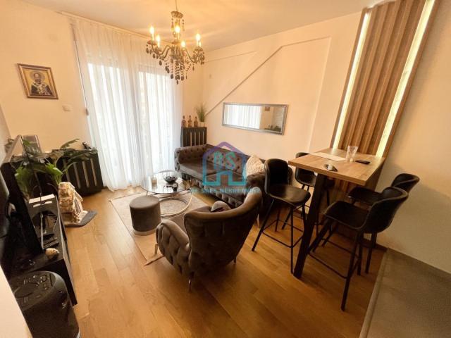 LUX Dvoiposoban stan 53m² – Bele njive (Podbara) – Namešten