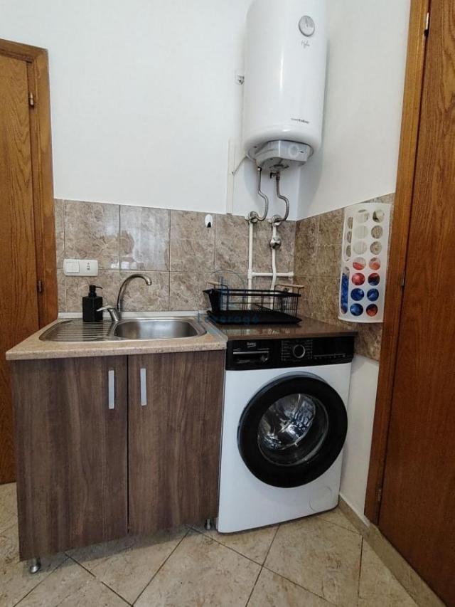 Zemun, Abebe Bikile, 50m 2