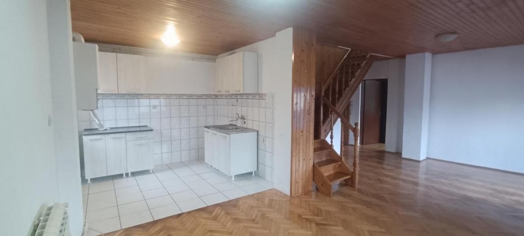 Čukarica, Žarkovo, Šavnička, duplex, 124m2