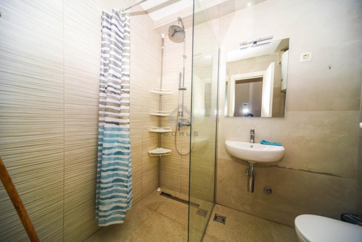 Jednosoban stan 42m2 + garaža, Ljubović - Podgorica