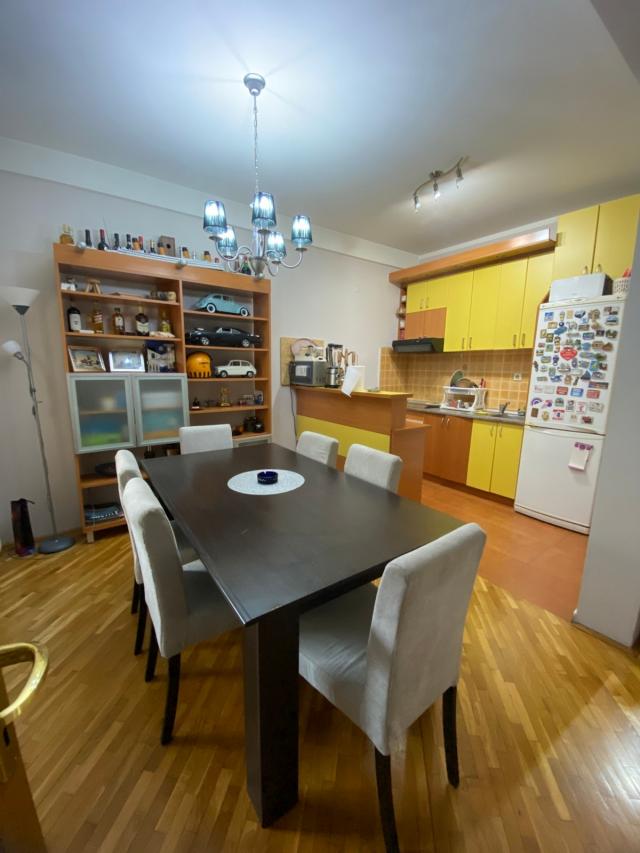 Izdaje se stan - Prvomajska, Zemun - 600 e