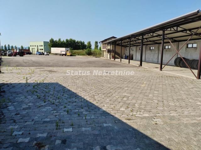 Rumenka-Poslovni Prostor 230m2+98m2 stambenog dela-pogodan za Servis ili Radionicu-065/385 8880