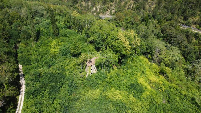 ISTRA, ZAVRŠJE, NAPUŠTENO SELO, PRODAJE SE