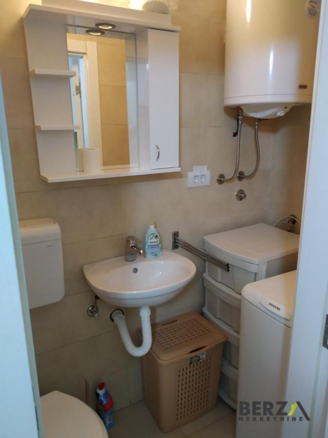  ODLIČNA GARSONJERA NA NOVOM NASELJU