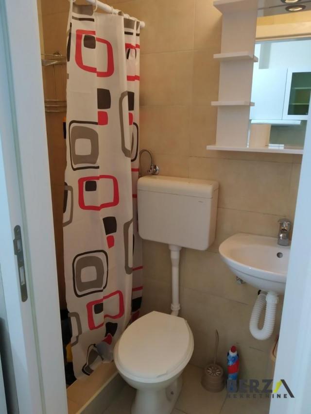  ODLIČNA GARSONJERA NA NOVOM NASELJU