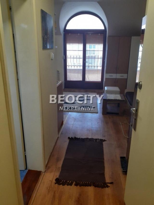 Novi Sad, Cara Dušana, Cara Dušana, 0.5, 28m2, 300EUR