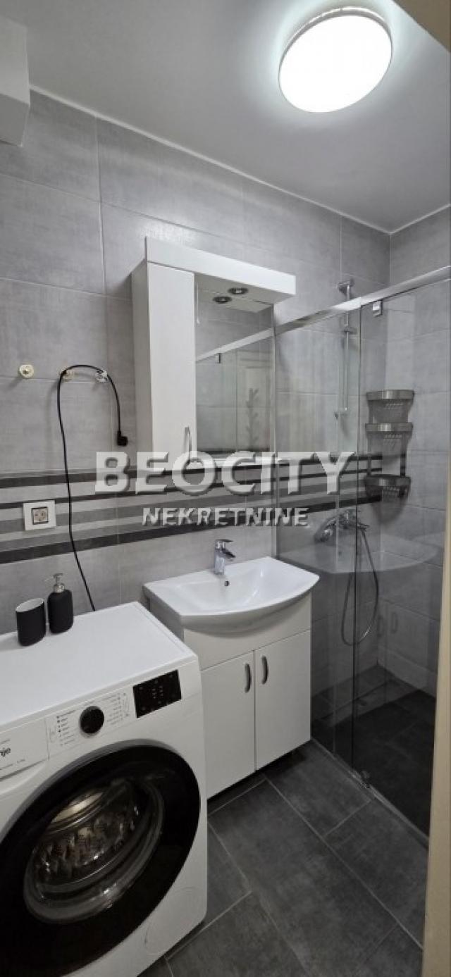Novi Sad, Socijalno, Bulevar Kralja Petra I, 2.0, 56m2, 400EUR