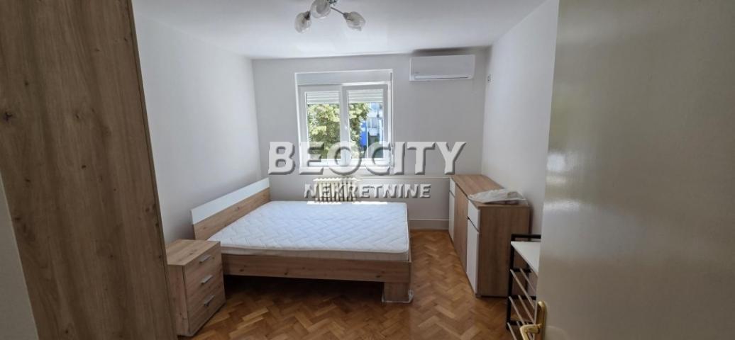 Novi Sad, Socijalno, Bulevar Kralja Petra I, 2.0, 56m2, 400EUR