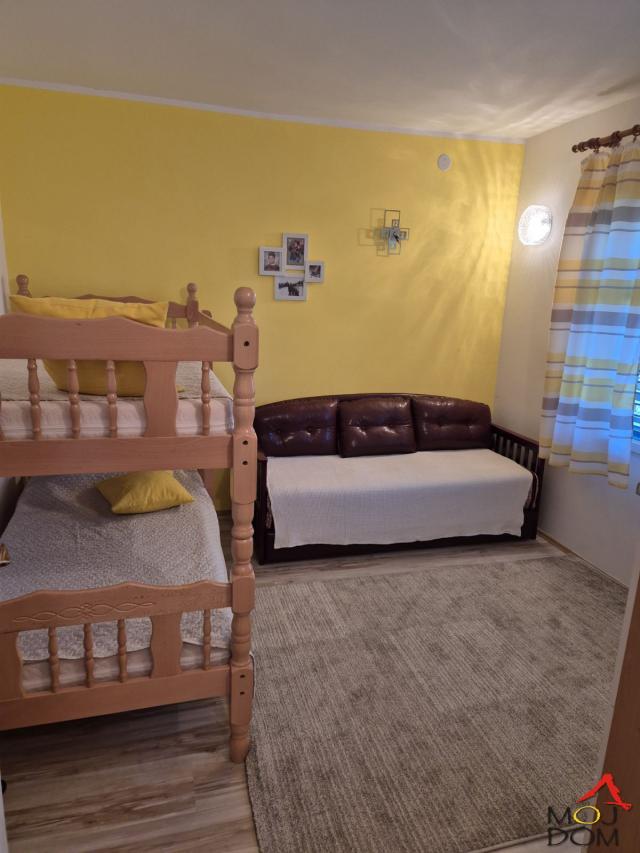ČEREVIĆ - ČEREVIĆ - KUćA - 81 m2 - 95,000€