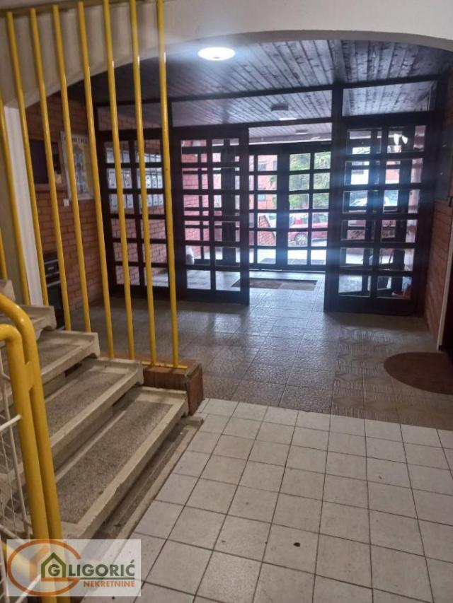 Prodaja, Stan, 58m2 , Višnjička Banja