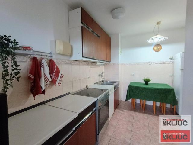 Trosoban stan 70 m², Novo Naselje, Novi Sad