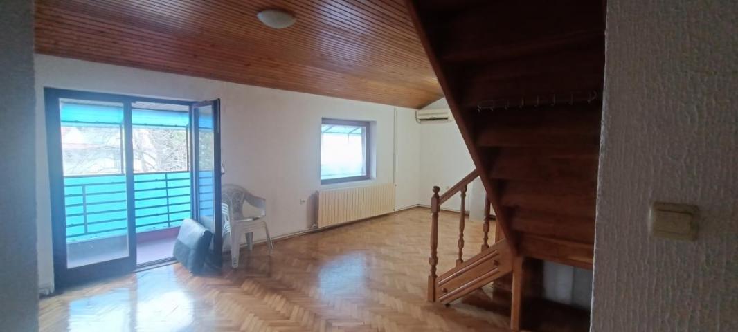 Čukarica, Žarkovo, Šavnička, duplex, 124m2