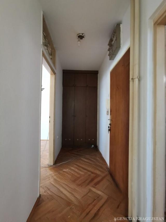 Prodaja, Stan, 38m2 , Stanovo