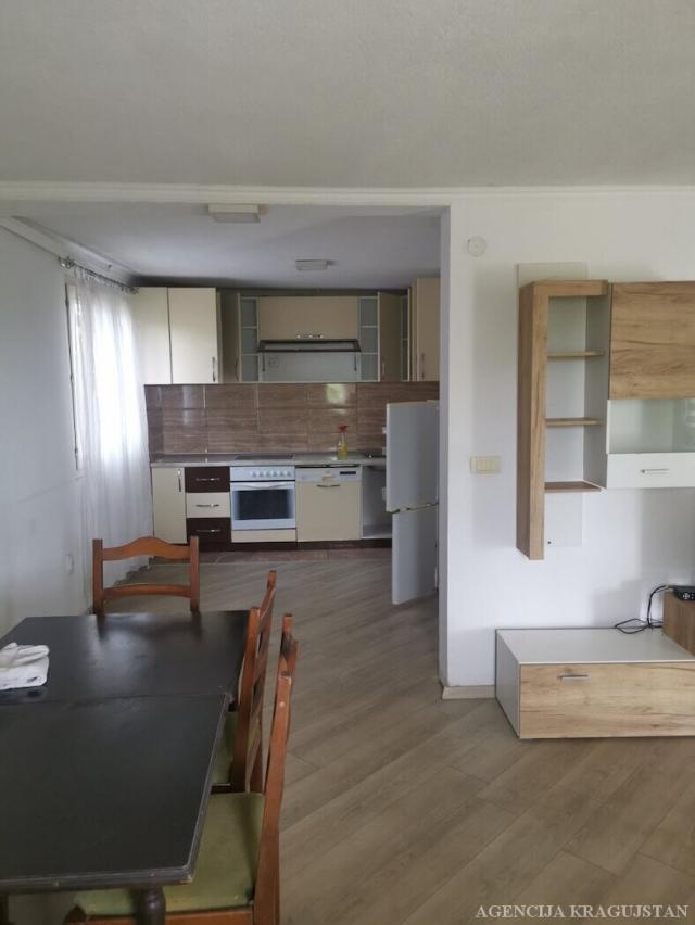 Prodaja, Kuća, 300m2 , Petrovac
