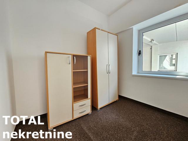 NOVI SAD - TELEP - 401.00 m2
