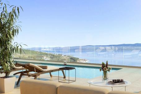Omiš, moderna vila s panoramskim pogledom na more