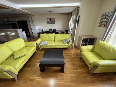 Lux Duplex Penthouse na granici Đerma i Liona, 157m2