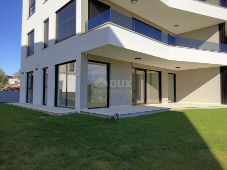 ISTRIA, POREČ (surroundings) - Luxurious apartment in a modern new building