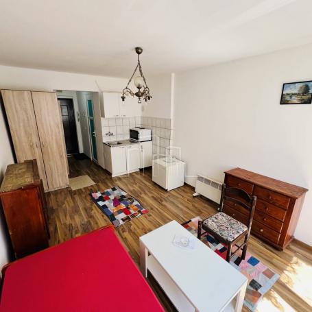 Grbavica studio apartment for rent