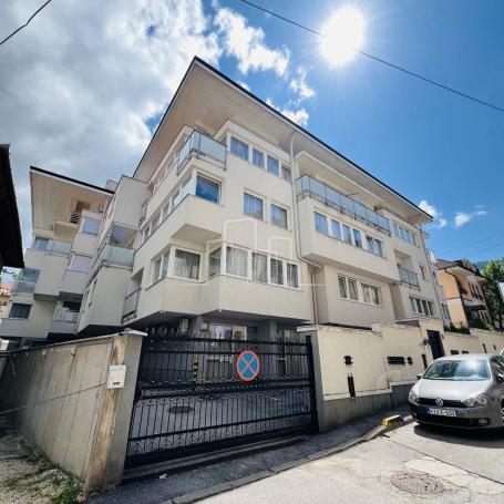 Gala Vierzimmerwohnung Stari Grad Sarajevo zu vermieten