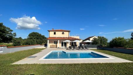 ISTRIA, VODNJAN - Secluded villa with swimming pool and beautiful views