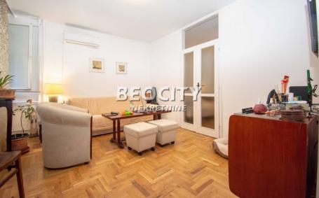 Voždovac, Medaković 2, Radovana Simića Cige, 1. 5, 42m2, 102400EUR