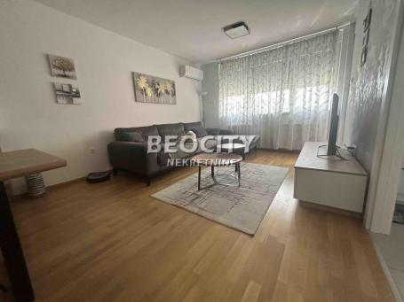 Novi Sad, Sajam, Bulevar kralja Petra I, 3. 0, 75m2, 195000EUR