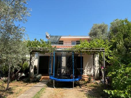 Haus 208 m2, Bjelisi