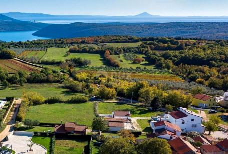 ISTRIEN, BARBAN - Immobilien in der Nähe des Meeres