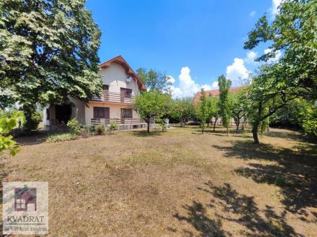 Kuća 202 m² + pomoćni objekti, 26 ari, Obrenovac, Ratari - 135. 000e