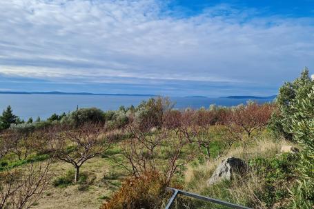 PODSTRANA, okolica Splita, građevinsko zemljište površine 605 m2