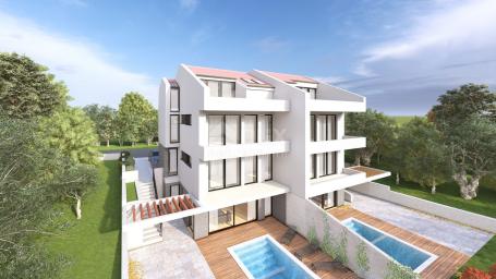 CRIKVENICA, DRAMALJ - Two-story apartment 300 meters from the sea!