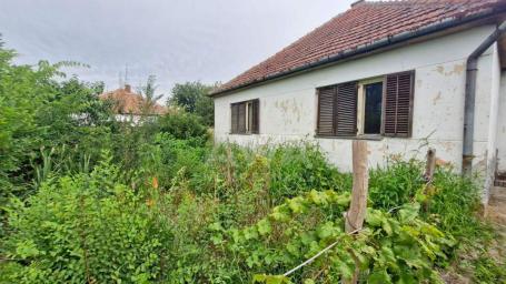 Gakovo, Kuća 90 m2, Plac 2616 m2