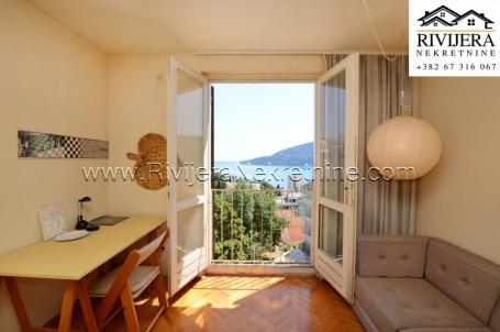  One-bedroom apartment with a great view of the sea, Topla 2, Herceg Novi