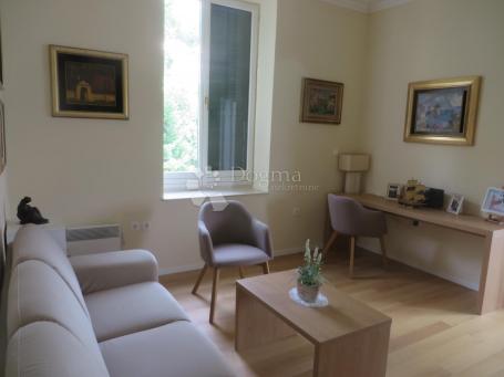 Flat Opatija, 53m2