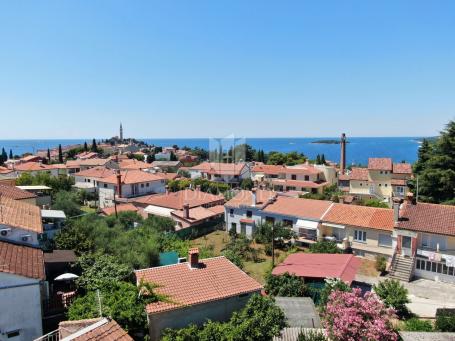 Gelegenheit für Investoren! Haus, Zentrum von Rovinj und Meerblick